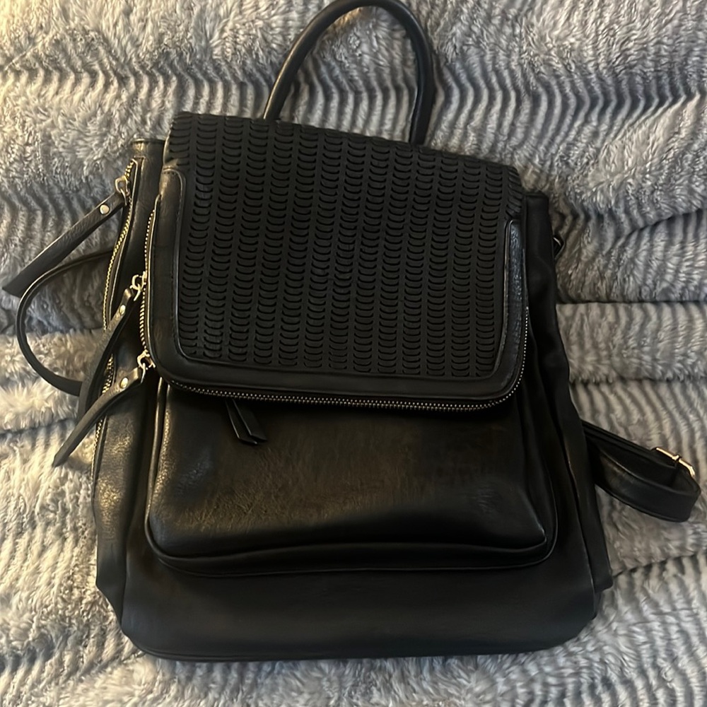 Antik kraft black leather backpack purse
